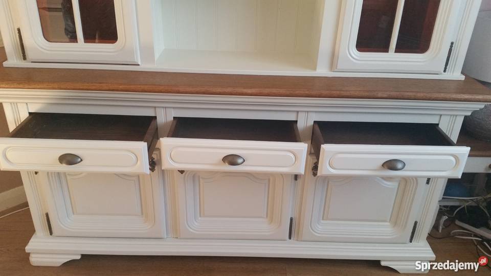 Shabby chic kredens dekoracyjny Legnica