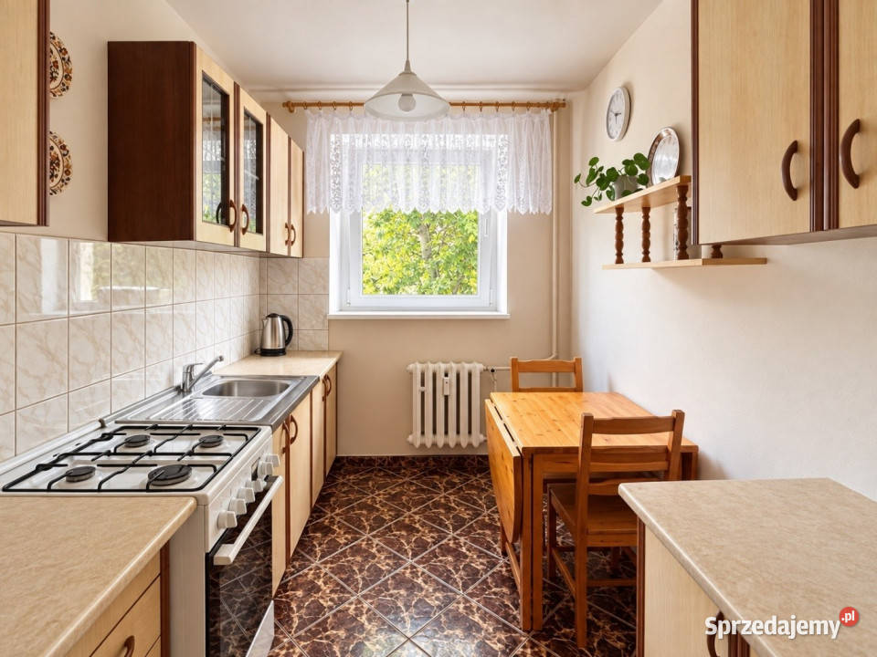Trzy pokoje z balkonem os Rusa 47 Poznań