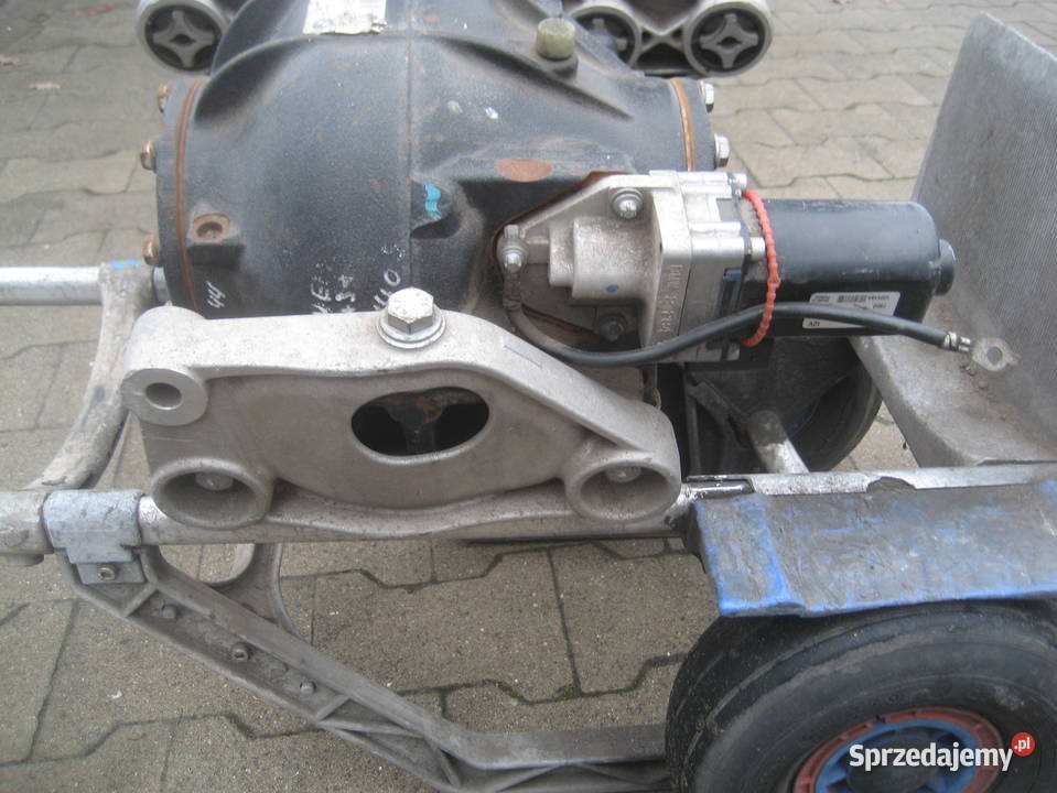 BMW F80 F82 F83 M3 M4 MOST TYŁ 346