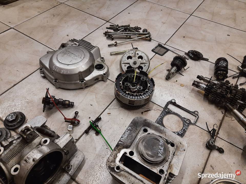 Yamaha YBR 125 silnik części głowica wał Jelenia Góra