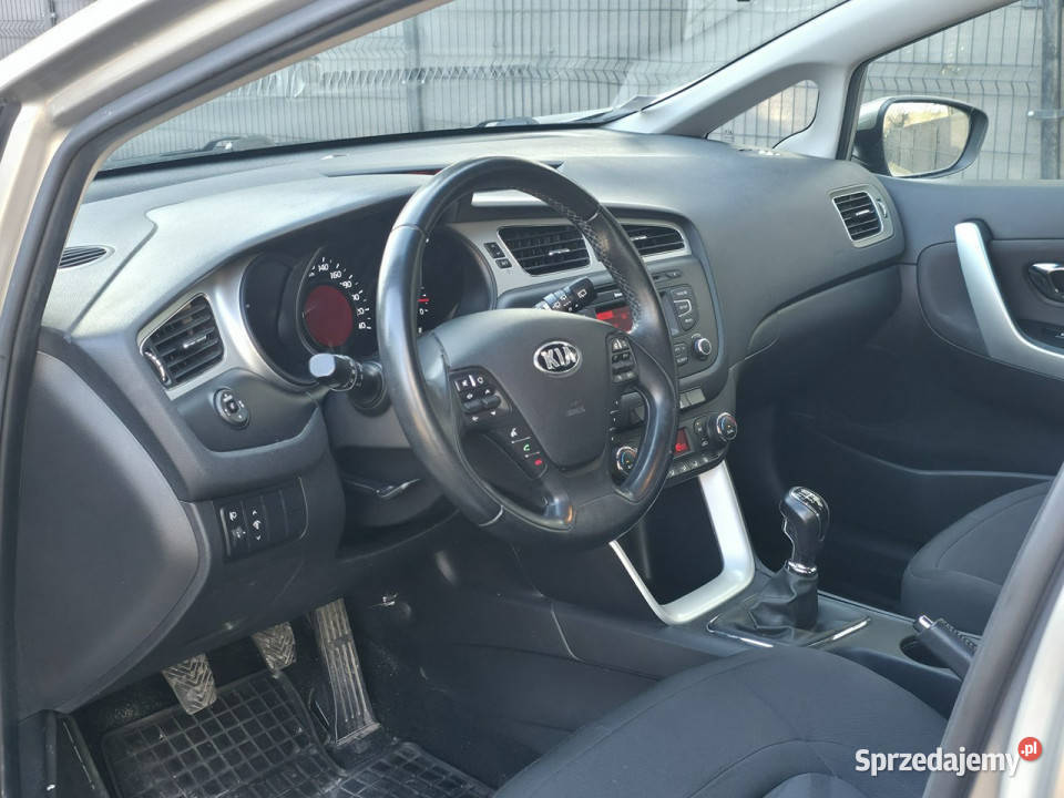 Kia Ceed 14 Benzyna Serwisowany Gwarancja Bogate Piekoszów