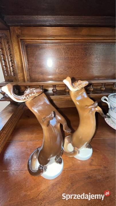 Wydra z rybą figurka Łomonosow Bez sygnatury