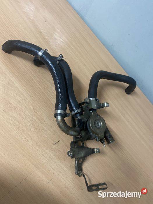 Termostat Honda CBR 1000F SC21 Poznań