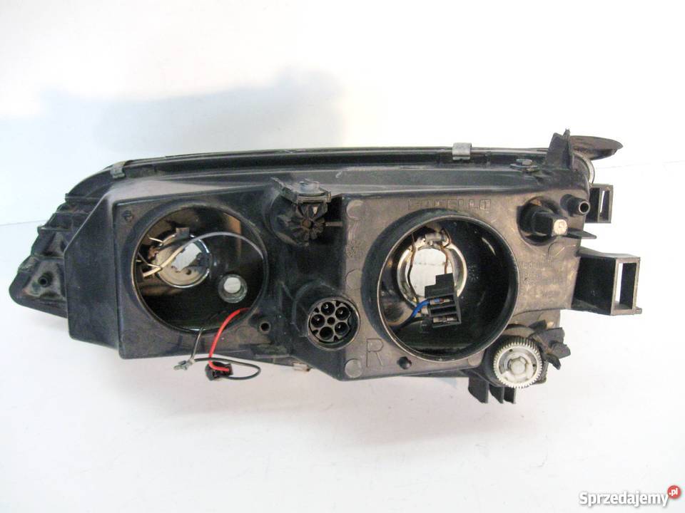 Lampa prawa przód Opel Vectra B Szczecinek