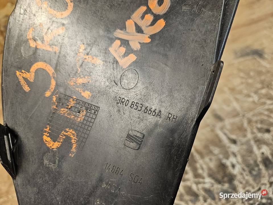 SEAT EXEO ST KRATKA PRAWA ZDERZAKA PRZÓD