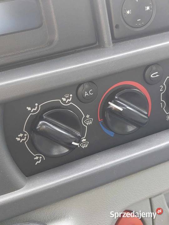 Sprzedam Renault Master Laweta sprzedam