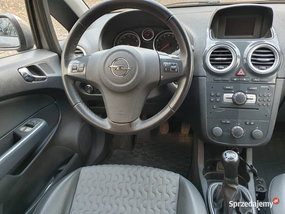 OPEL CORSA 14 ECOTEC 2013 Krajowy 141 Ładny i Samochody osobowe Katowice