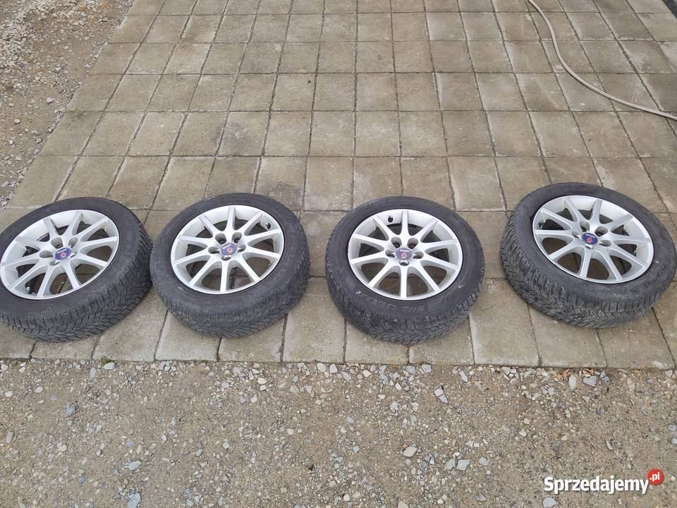 Opony zimowe 20555 R16 z felgami Samochodowe
