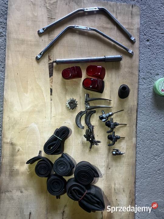 Komar 2330 1971 r duży zestaw części 49cm3 dolnośląskie Oleśnica sprzedam