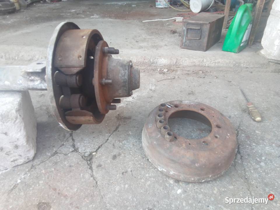 Oś przyczepy d 46 d 47 pomorskie Stara Kiszewa sprzedam