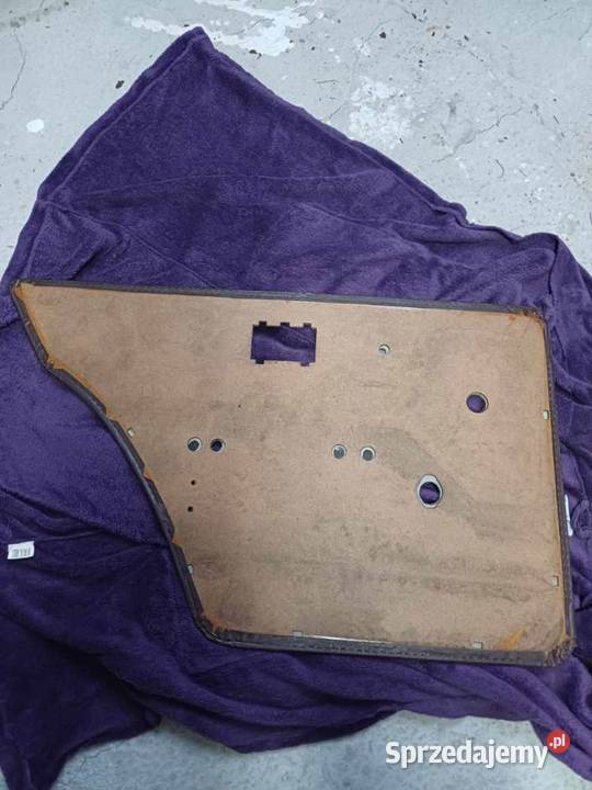 BOCZKI BRĄZ POLONEZBOREWICZ