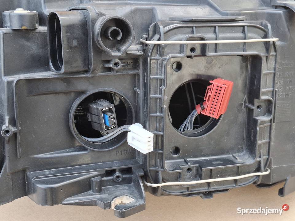 AUDI Q5 LIFT 8R0 REFLEKTOR LEWY BIXENON D3S Bieleń