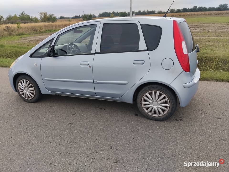 Mitsubishi Colt 15 benzyna klima grzane fotele