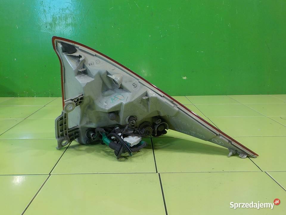 HONDA INSIGHT II 13 IMA 10r 5D lampa lewa tyl Suków