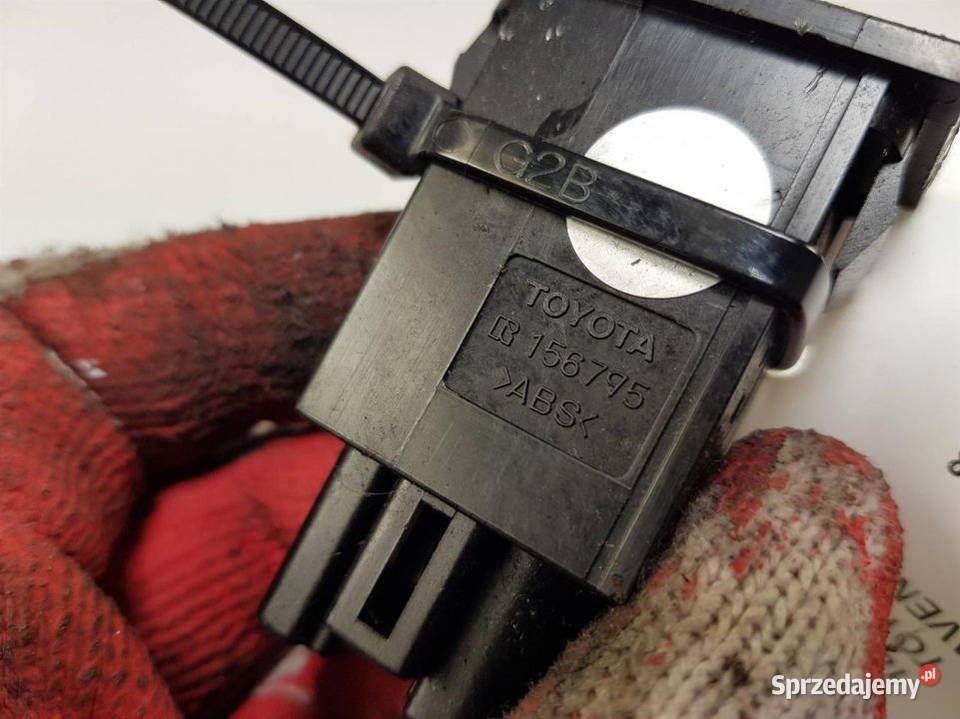 PRZEŁĄCZNIK 156795 TOYOTA AVENSIS T25 kujawsko-pomorskie Lipno