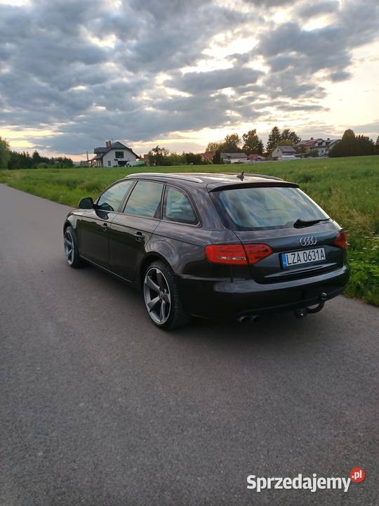 Audi a4b8 20tdi 311000km Zamość