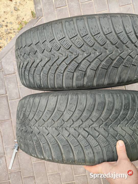 2 opony zimowe Falken Eurowinter 21555 r17 Piłatka sprzedam