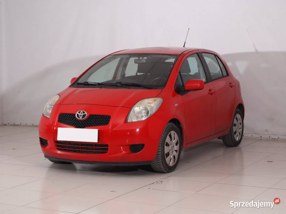 Toyota Yaris 13
