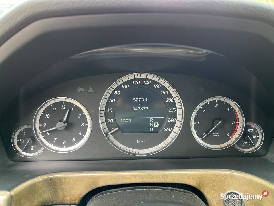 MercedesBenz E350CDI V6 265 2010r automat Szamotuły