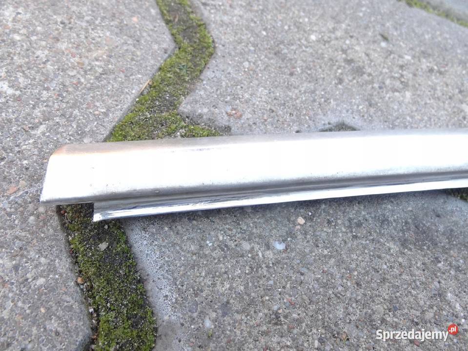 AUDI A8 D2 LISTWA ZDERZAKA TYL SRODKOWA SRODEK Przemęt