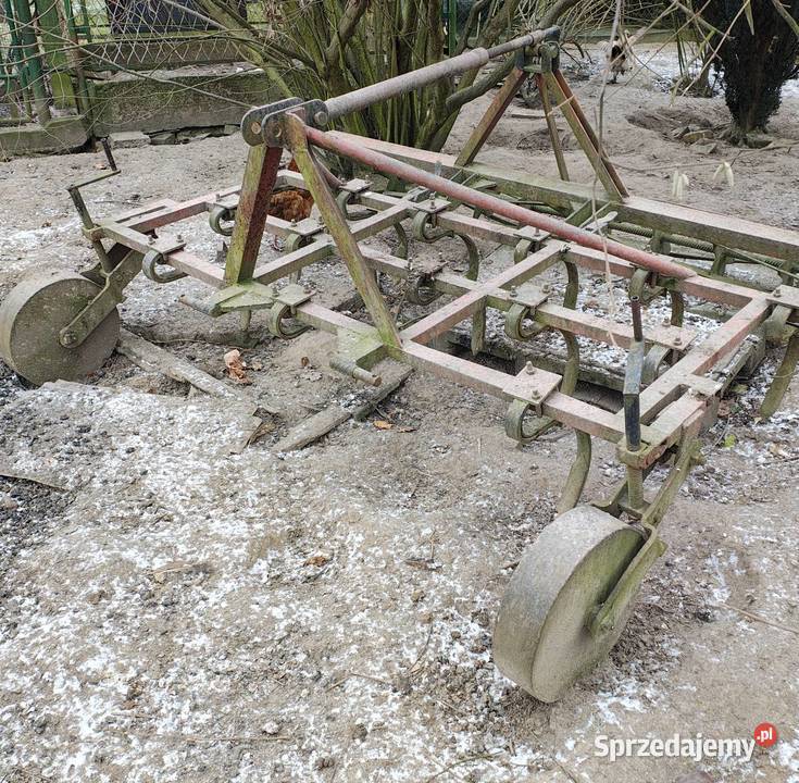 Kultywator z wałkiem Polanka Wielka