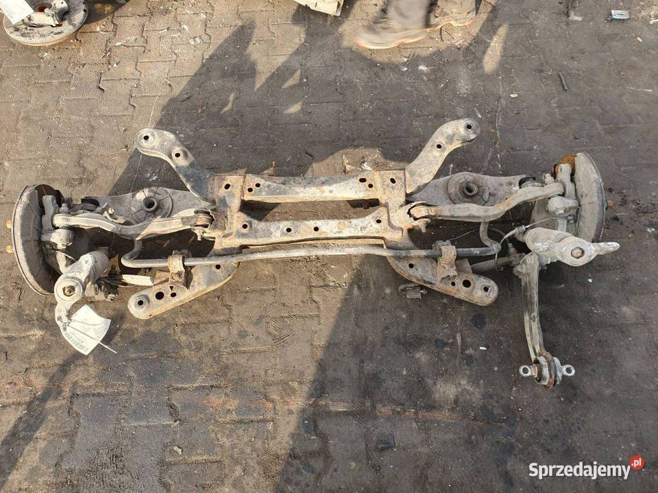 BELKA SANKI TYŁ OPEL INSIGNIA A Lipno