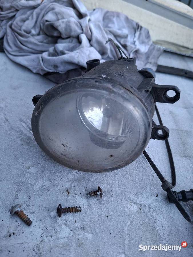 Zderzak przód Toyota Avensis T25 1G3 Wieluń