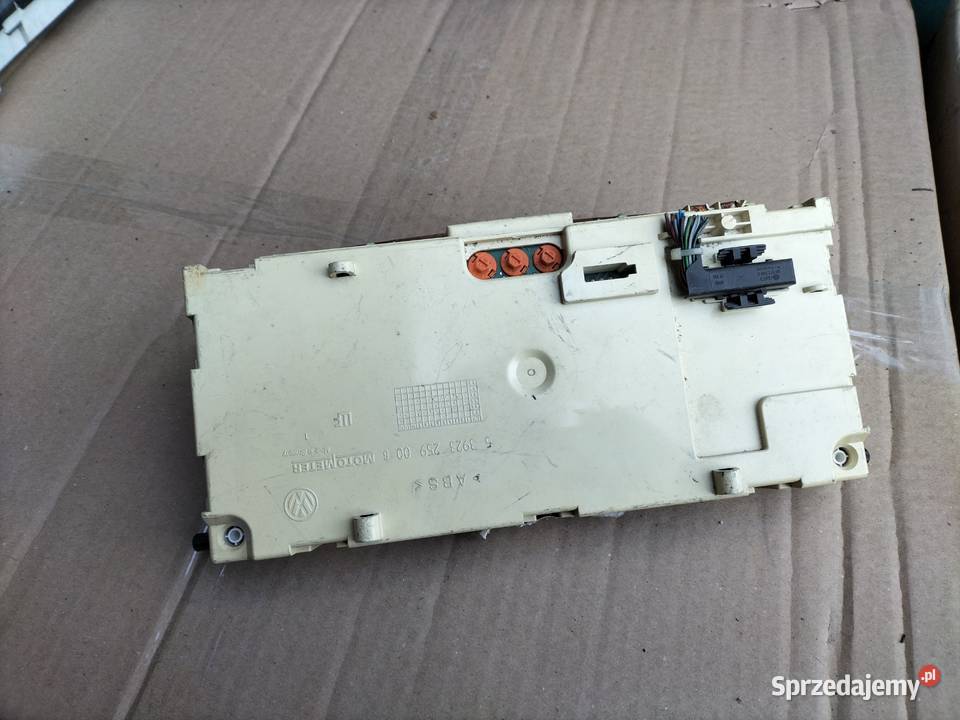 LICZNIK ZEGARY Volkswagen Polo III 6 6N0919860P Kamień-Kolonia