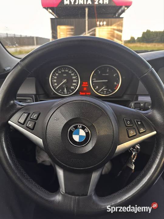BMW E60 polift 2009 Sierakowice