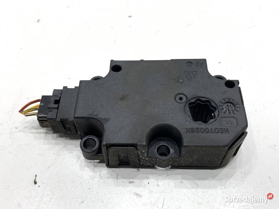 SILNIK NAGRZEWNICY AUDI CZ1139300855 A6 C7 1018