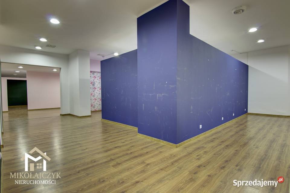 Dwa lokale usługowe w samym centrum Bartoszyc warmińsko-mazurskie Bartoszyce