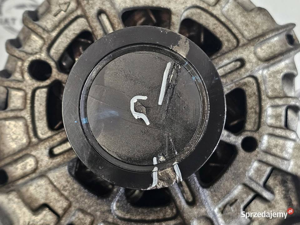 Ford C 20 TDCI UFDB 13r alternator AV6N10300MD