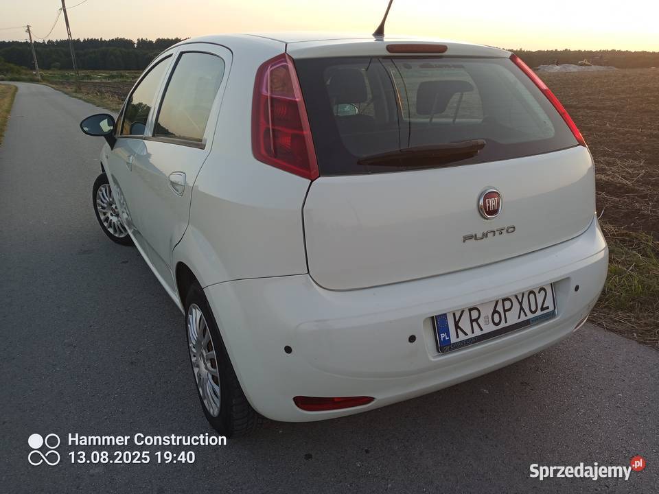 Sprzedam Fiata Gpunto 2015r 14 bg Zarejestrowany w Polsce Jędrzejów sprzedam
