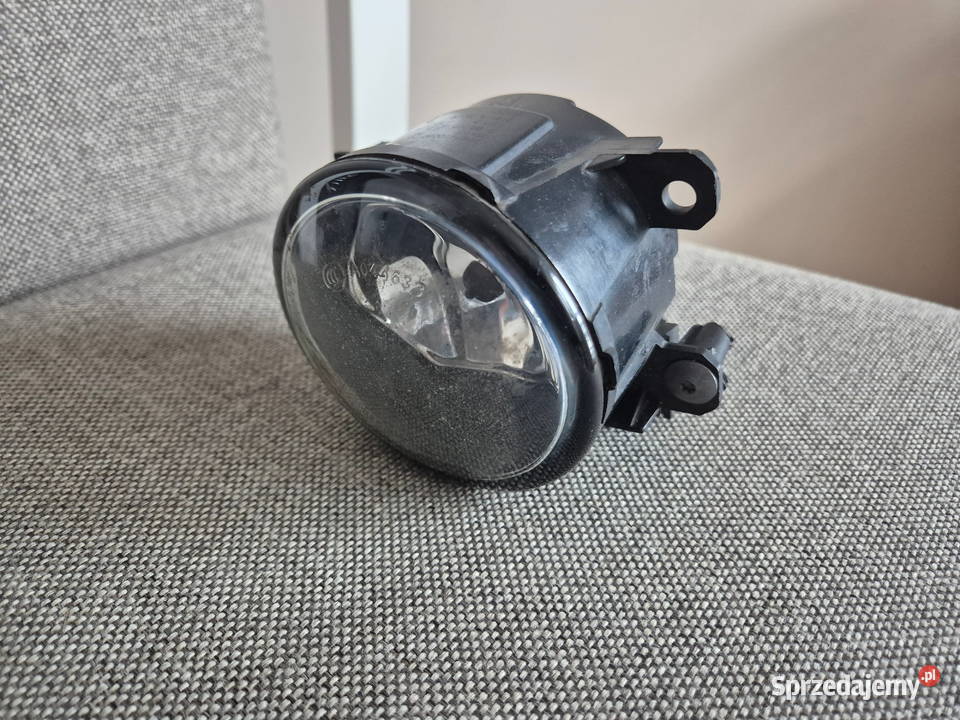 Halogen przedni Peugeot 308 II T9 Bucze