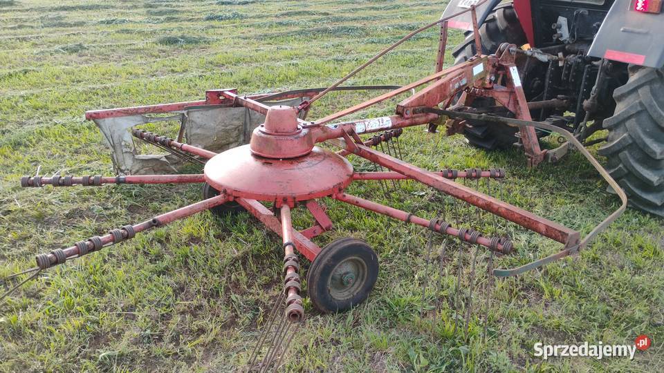 Zgrabiarka rotacyjna Fella ts 300 pomorskie Kiełpino