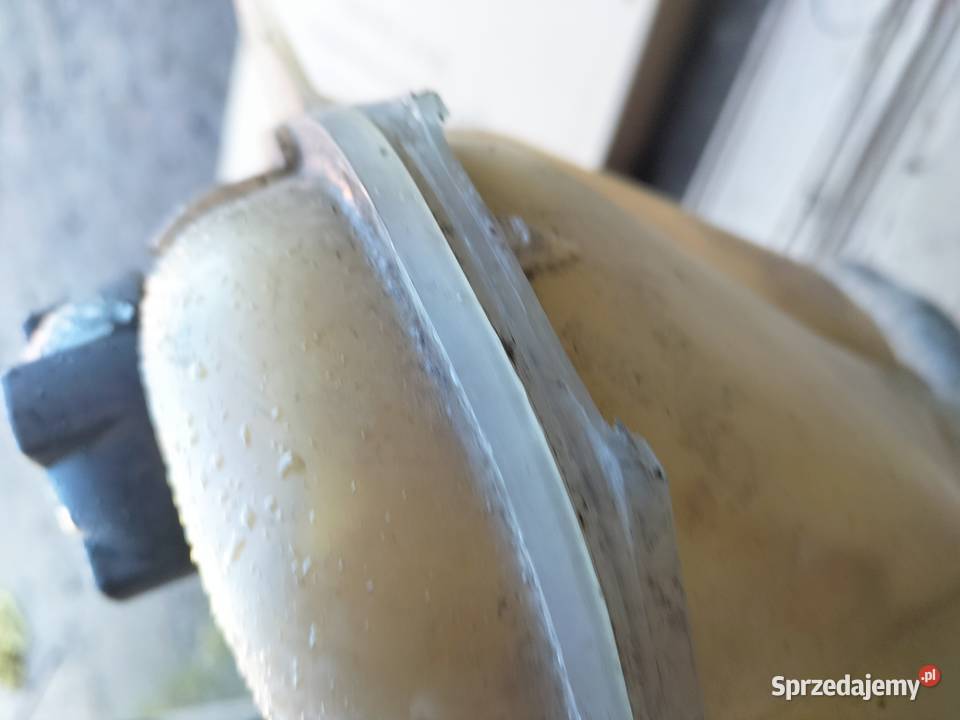 AUDI 80 B4 ZBIORNICZEK PŁYNU WODY WYRÓWNAWCZY Zbiorniki wyrównawcze Kamień-Kolonia