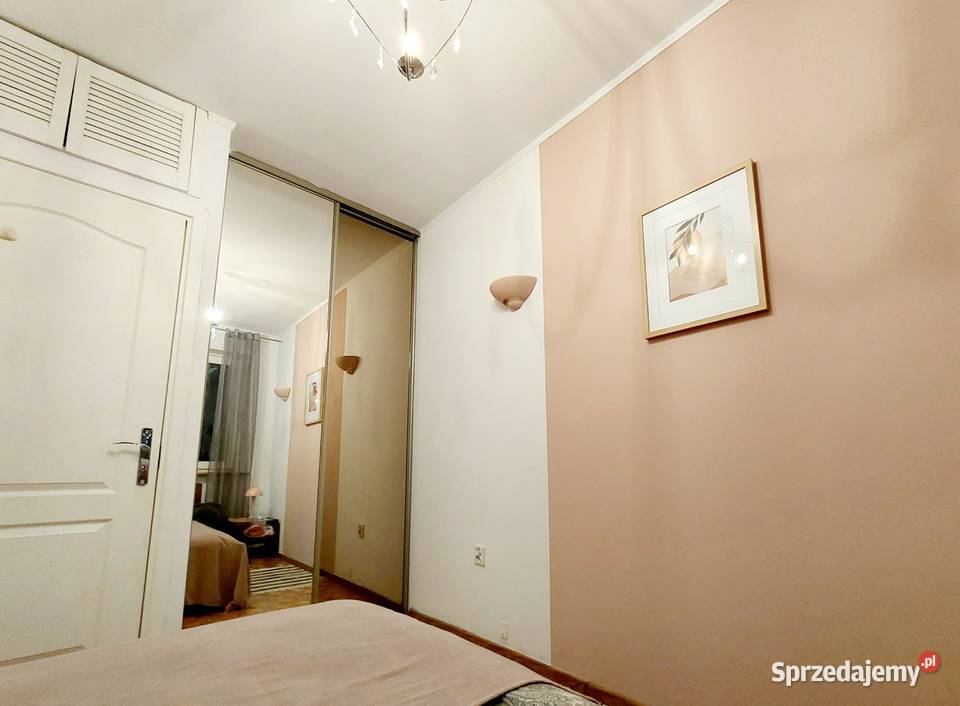 BEZPOŚREDNIO 554m2 Kosynierów cegła 2 miejsca Sprzedaż Marki