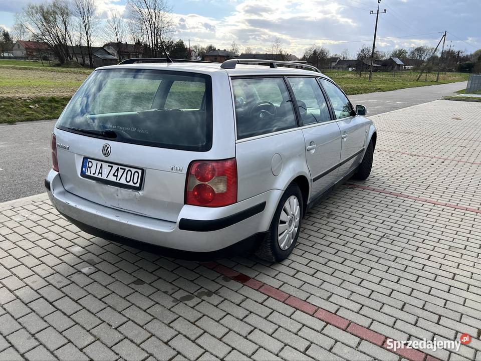 Sprzedam Volkswagen Passat Kombi Stary Dzików