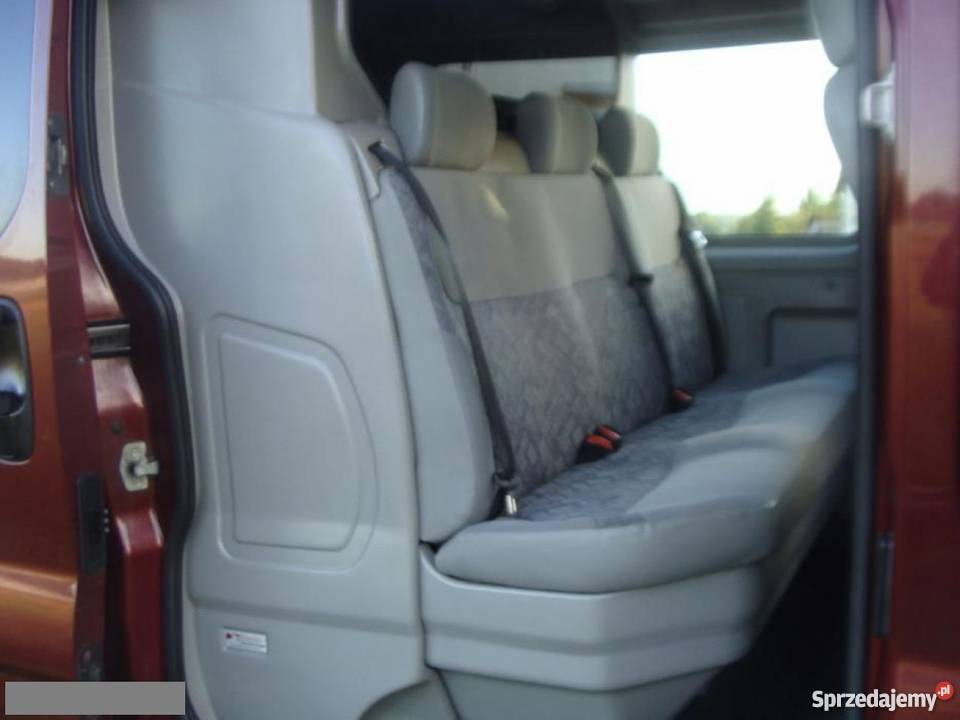 Sprzedam nieuszkodzony Opel Vivaro 2004 2500cm3 świętokrzyskie Radoszyce