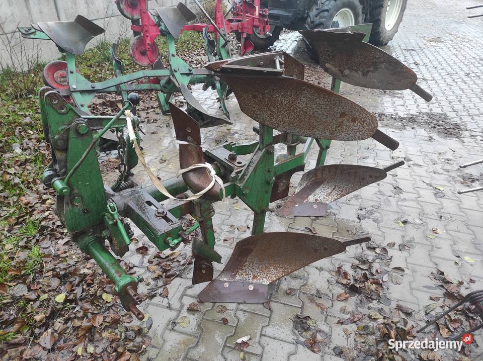 Pług 2 skibowy obrotowy Krone Pługi Maszyny uprawowe