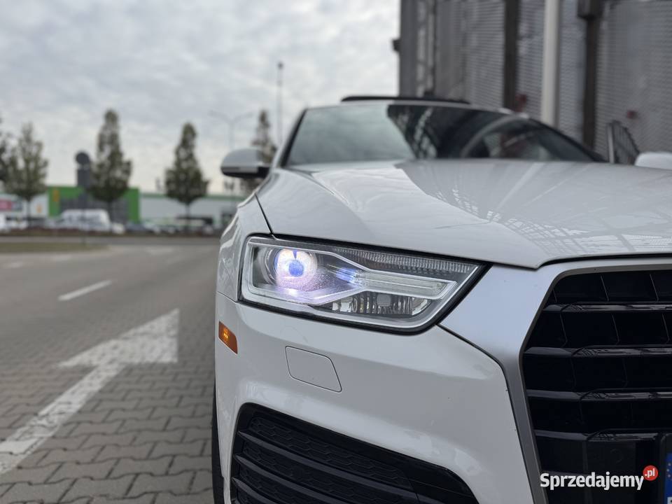 Audi Q3 SLine Panorama Opłaty do 2026 r automatyczna Warszawa
