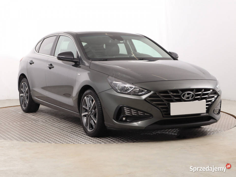 Hyundai i30 Fastback 15 TGDI MHEV tempomat Katowice sprzedam