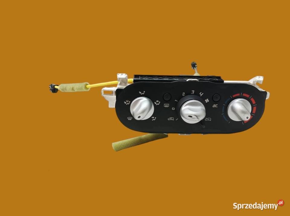 PANEL NAWIEWU AC Renault Twingo II 20072014 sprzedam