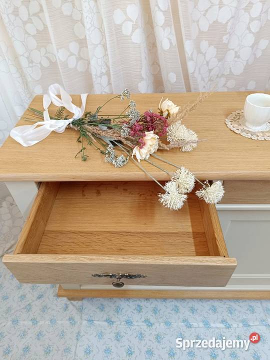 Komoda trzydrzwiowa beżowa prowansalska lubelskie Dubeczno