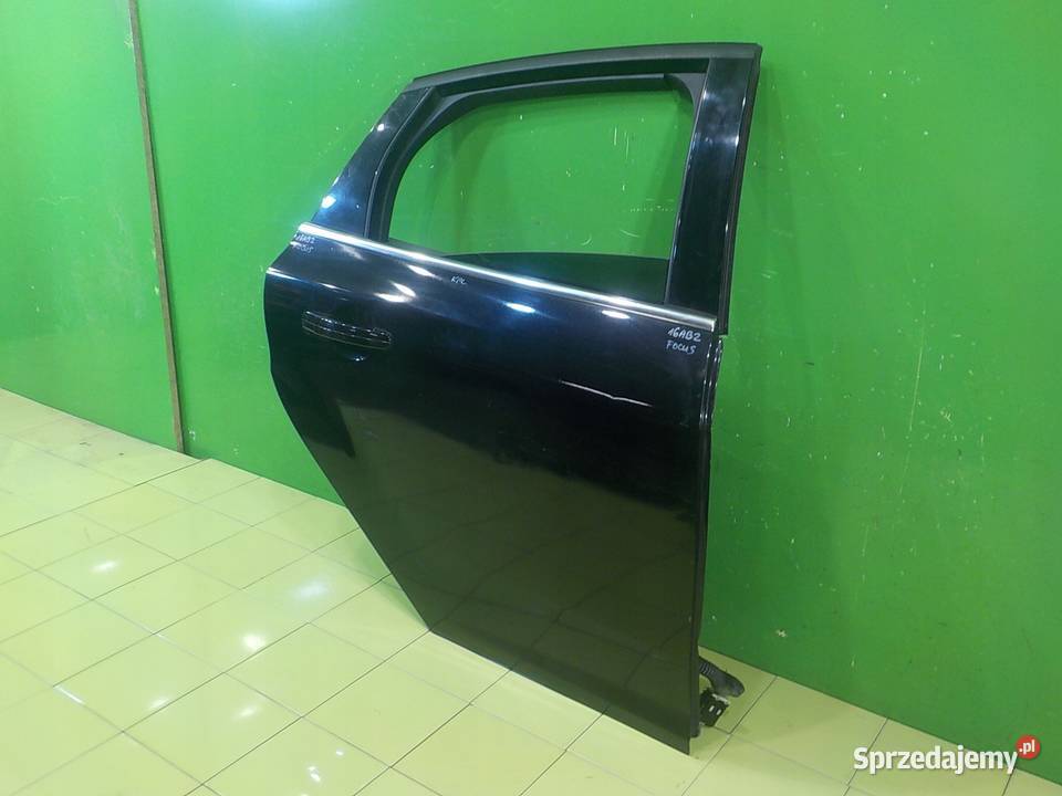 FORD FOCUS MK3 10 B 12r HB 5D drzwi prawe tyl Suków sprzedam