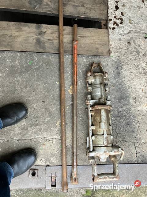 Wiertarko młot pneumatyczny z wiertłem Poznań