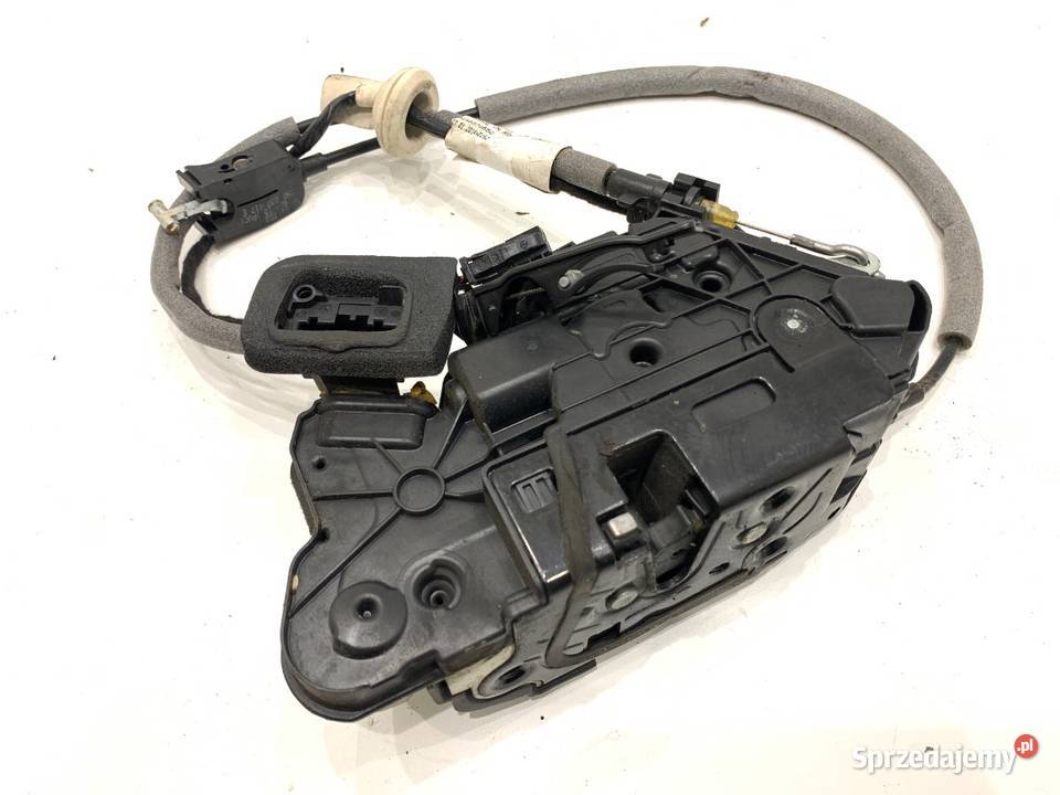 ZAMEK DRZWI LEWY PRZÓD VW GOLF VII Hatchback