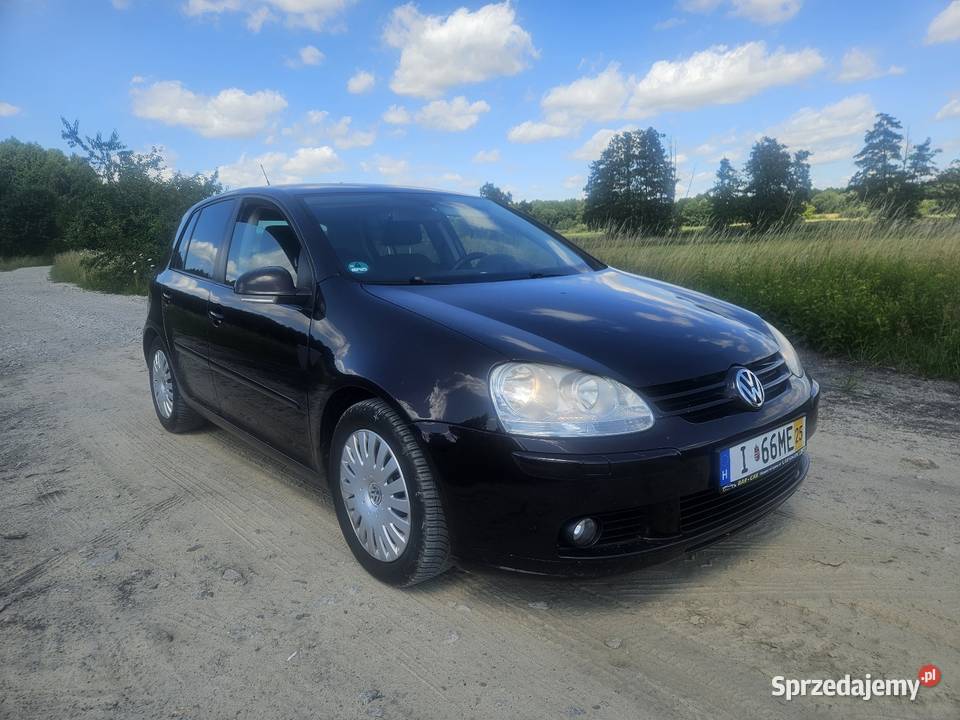 Golf V 16 MPI z Niemiec klimatronik sprawny elektryczne szyby Stargard