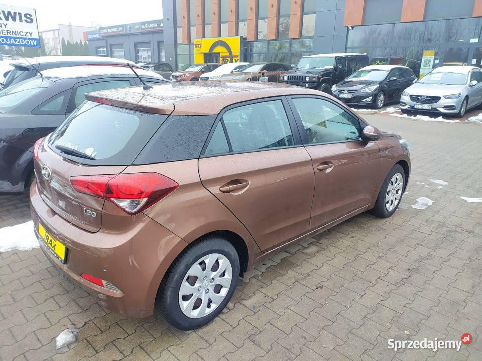 Hyundai i20 12 84Podgrzewane fotele i kierownica klimatyzacja i20
