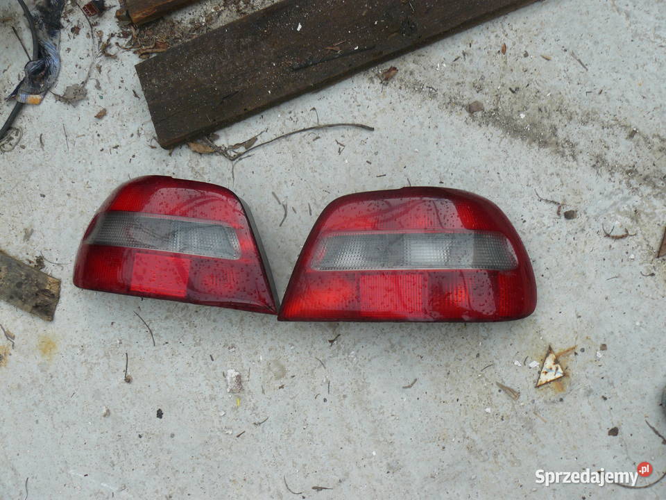 Lampa tylna prawa lewa Volvo s40 9600 Kraków